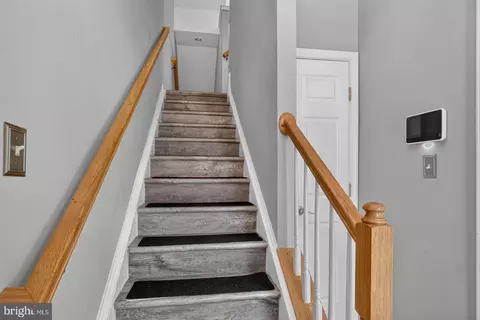 Entry Way - 8328 Green Grass Rd, Laurel, MD 20724 photo 1 of 4