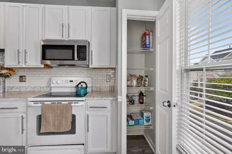 Kitchen - 8328 Green Grass Rd, Laurel, MD 20724 photo 3 of 3