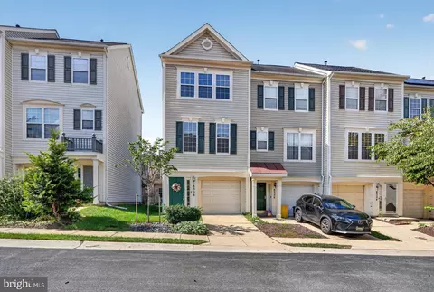 Exterior - 8328 Green Grass Rd, Laurel, MD 20724 photo 2 of 4