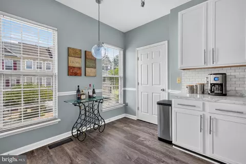 Entry Way - 8328 Green Grass Rd, Laurel, MD 20724 photo 3 of 4