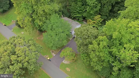View/Area - 284 Southland Ct, Dunkirk, MD 20754 photo 5 of 6