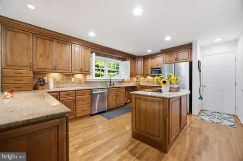 Kitchen - 284 Southland Ct, Dunkirk, MD 20754 photo 1 of 8