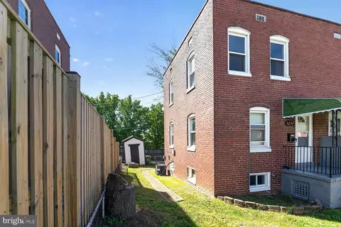 Exterior - 5230 Patrick Henry Dr, Baltimore, MD 21225 photo 1 of 2
