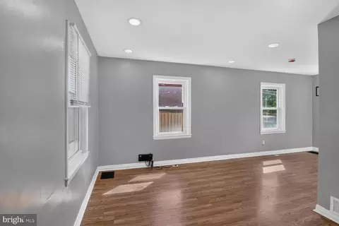 Living - 5230 Patrick Henry Dr, Baltimore, MD 21225 photo 1 of 1