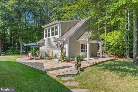 Exterior - 990 Marzoff Rd, Deale, MD 20751 photo 7 of 22