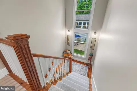 Entry Way - 990 Marzoff Rd, Deale, MD 20751 photo 3 of 11