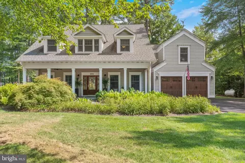 Exterior - 990 Marzoff Rd, Deale, MD 20751 photo 8 of 22