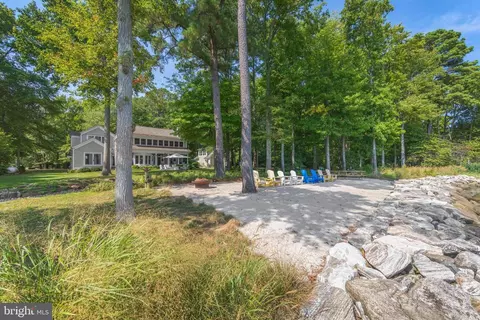 Exterior - 990 Marzoff Rd, Deale, MD 20751 photo 5 of 22