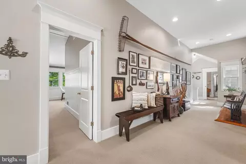 Entry Way - 990 Marzoff Rd, Deale, MD 20751 photo 4 of 11