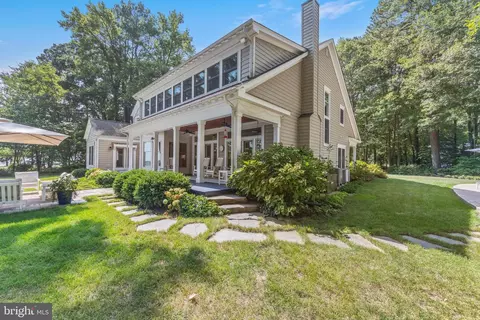 Exterior - 990 Marzoff Rd, Deale, MD 20751 photo 14 of 22