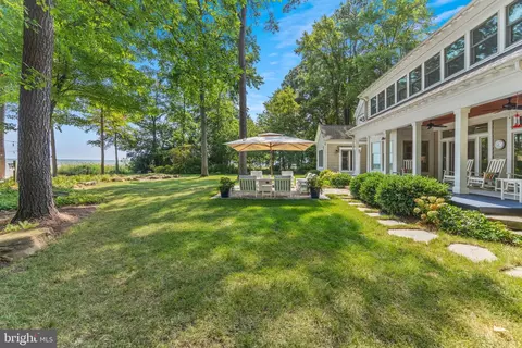Exterior - 990 Marzoff Rd, Deale, MD 20751 photo 10 of 22