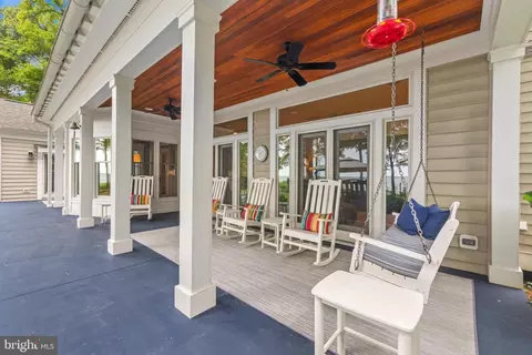 Exterior - 990 Marzoff Rd, Deale, MD 20751 photo 13 of 22