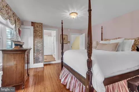 Bedroom - 100 Conduit St, Annapolis, MD 21401 photo 3 of 7