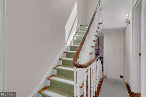 Entry Way - 100 Conduit St, Annapolis, MD 21401 photo 4 of 6