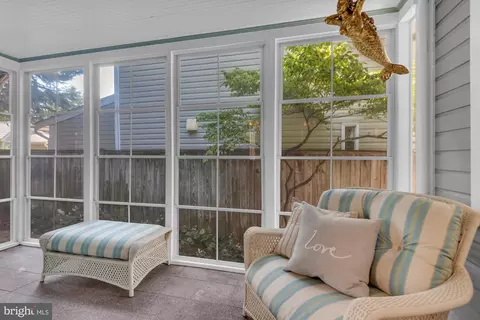 Exterior - 100 Conduit St, Annapolis, MD 21401 photo 9 of 19