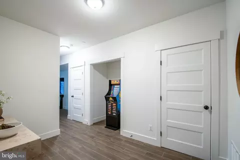 Entry Way - 108 Cresston Rd, Arnold, MD 21012 photo 19 of 19