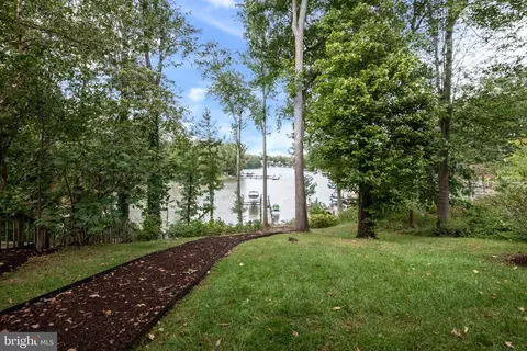 Exterior - 108 Cresston Rd, Arnold, MD 21012 photo 9 of 10