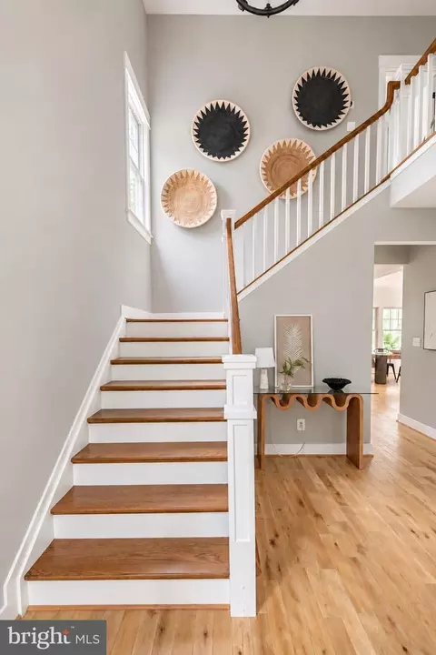 Entry Way - 108 Cresston Rd, Arnold, MD 21012 photo 3 of 19