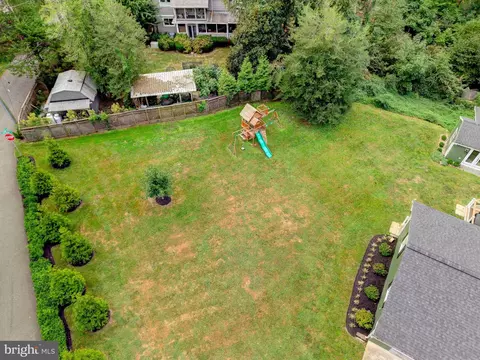 View/Area - 101 Park Ave, Edgewater, MD 21037 photo 6 of 8