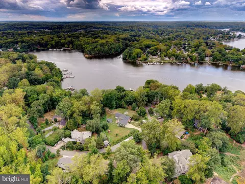 View/Area - 101 Park Ave, Edgewater, MD 21037 photo 2 of 8