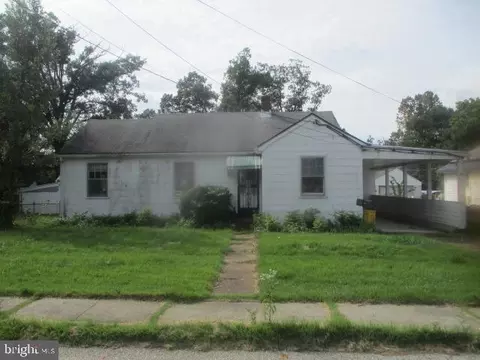 404 Maple Ln NW, Glen Burnie, MD 21061