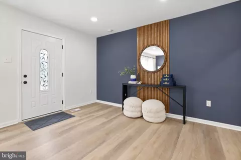 Entry Way - 1709 Gabriel Ct, Crofton, MD 21114 photo 2 of 11