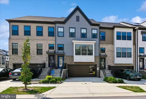 612 Lakemont Dr, Glen Burnie, MD 21060