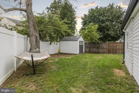 Exterior - 7684 Pine Haven Dr, Pasadena, MD 21122 photo 3 of 4