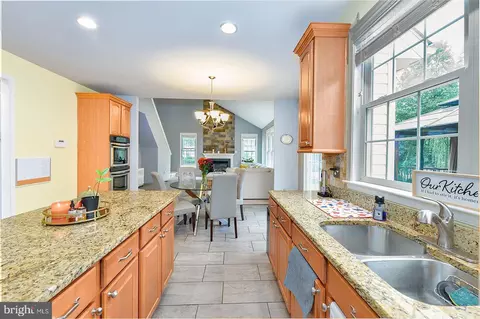 Kitchen - 8145 Driver Ln, Severn, MD 21144 photo 5 of 6