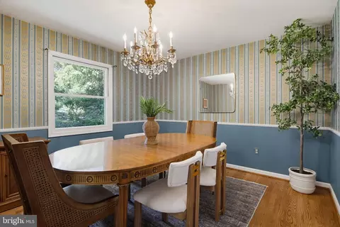 Dining - 1598 Chocataw Rd, Arnold, MD 21012 photo 2 of 4