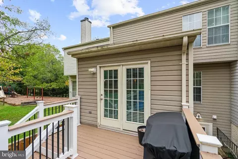 Exterior - 779 Pine Drift Dr, Odenton, MD 21113 photo 6 of 9