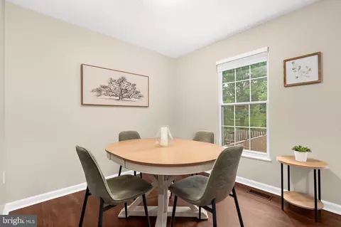 Dining - 779 Pine Drift Dr, Odenton, MD 21113 photo 2 of 2