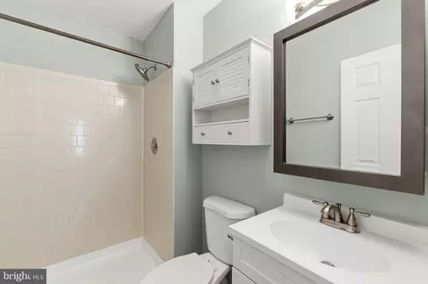 Bath - 7819 Leonardo Ct, Pasadena, MD 21122 photo 2 of 3