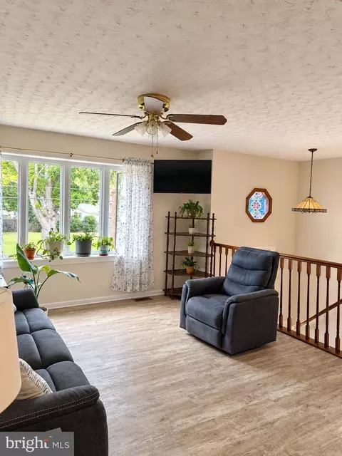 Living - 1183 Cedar Ave, Shady Side, MD 20764 photo 1 of 2