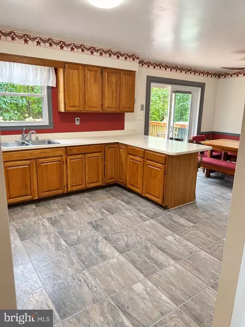 Kitchen - 1183 Cedar Ave, Shady Side, MD 20764 photo 1 of 1