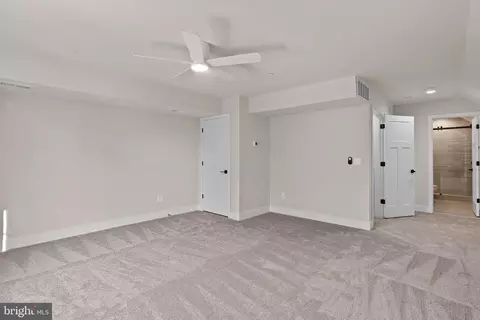 Bedroom - 3734 3rd Ave, Edgewater, MD 21037 photo 8 of 10