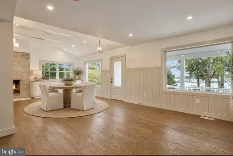 Dining - 1032 Wiers Rd, Edgewater, MD 21037 photo 2 of 2