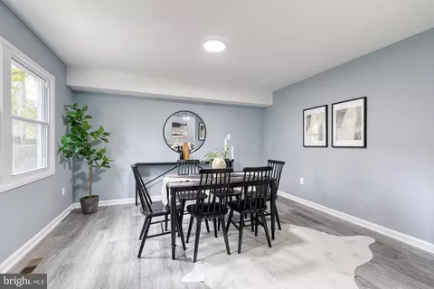 Dining - 1721 Tipton Dr, Crofton, MD 21114 photo 3 of 4