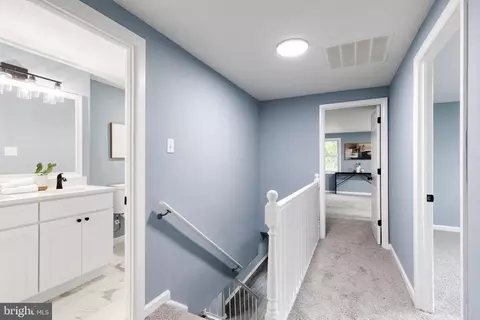 Entry Way - 1721 Tipton Dr, Crofton, MD 21114 photo 5 of 6
