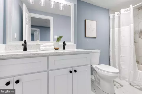 Bath - 1721 Tipton Dr, Crofton, MD 21114 photo 4 of 5
