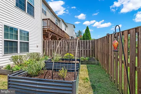 Exterior - 903 Whitstable Blvd, Arnold, MD 21012 photo 6 of 9