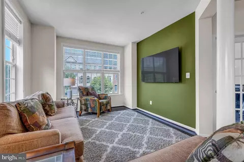 Living - 903 Whitstable Blvd, Arnold, MD 21012 photo 2 of 2