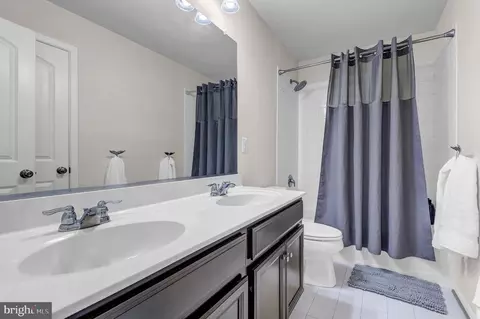 Bath - 903 Whitstable Blvd, Arnold, MD 21012 photo 3 of 3