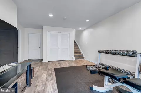 Entry Way - 903 Whitstable Blvd, Arnold, MD 21012 photo 4 of 8