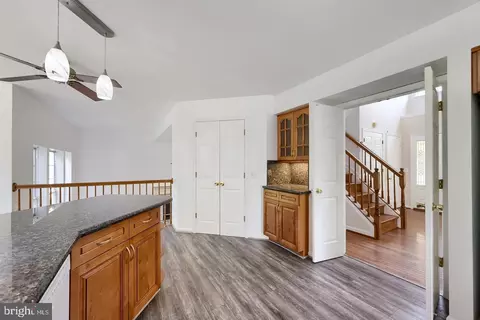 Entry Way - 143 Bragg Blvd, Odenton, MD 21113 photo 3 of 6