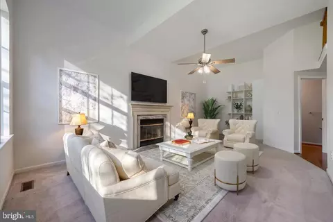 Living - 143 Bragg Blvd, Odenton, MD 21113 photo 9 of 11