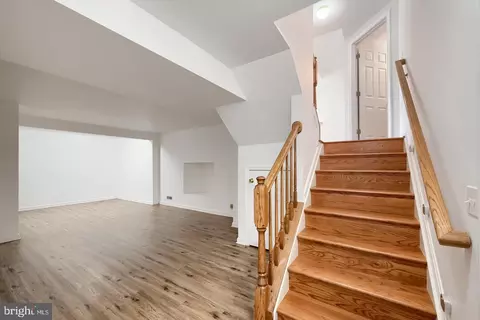 Entry Way - 143 Bragg Blvd, Odenton, MD 21113 photo 6 of 6