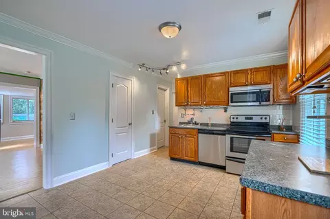 Kitchen - 319 Dorchester Road Rd, Pasadena, MD 21122 photo 2 of 2