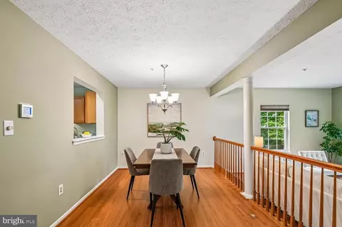 Dining - 2610 Worrell Ct, Crofton, MD 21114 photo 2 of 3