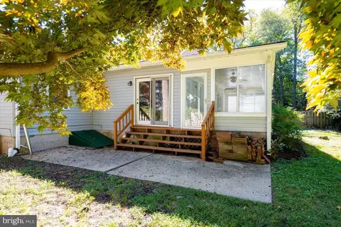 Exterior - 416 Walnut Dr, Annapolis, MD 21403 photo 8 of 12